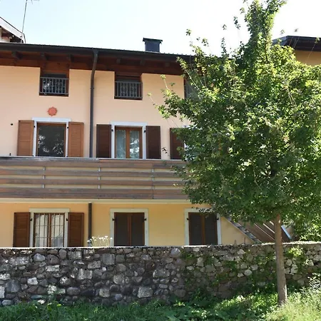 Casa Gocciadoro * Τρέντο