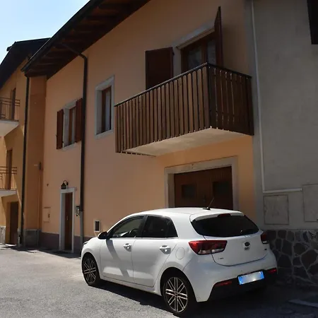 Casa Gocciadoro Διαμέρισμα Τρέντο